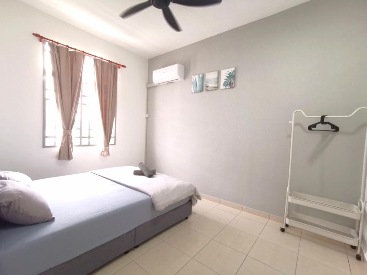 Maco Premium Corner At Mount Austin Taman Daya Holiday home Johor Bahru
