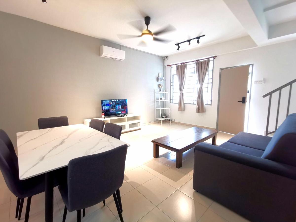 Maco Premium Corner At Mount Austin Taman Daya * Johor Bahru